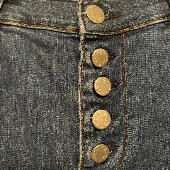 Free People Distressed High Rise 5 Button Fly Jeans Size 30 EUC - Picture 4 of 9
